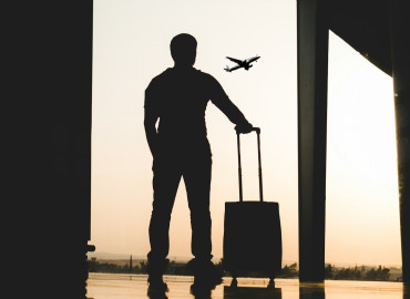 выезд за границу при банкротстве: возможности и ограничения - фото - 1